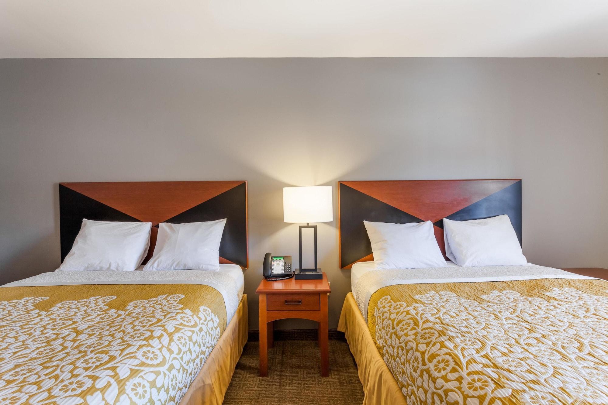 Days Inn & Suites By Wyndham Lancaster Amish Country Mountville Eksteriør bilde